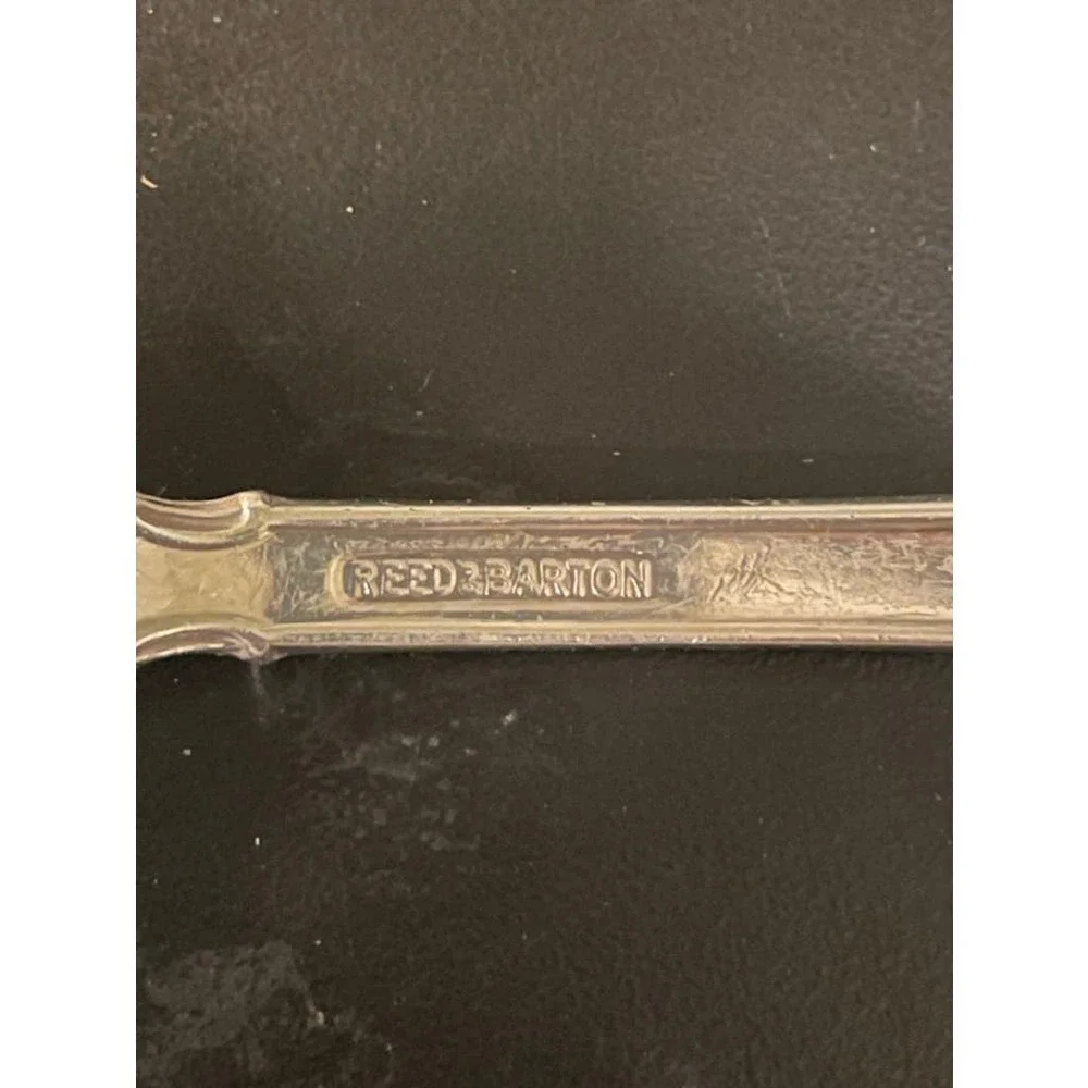 Reed and Barton Mirrorstele Set of Knives/Serving Pieces